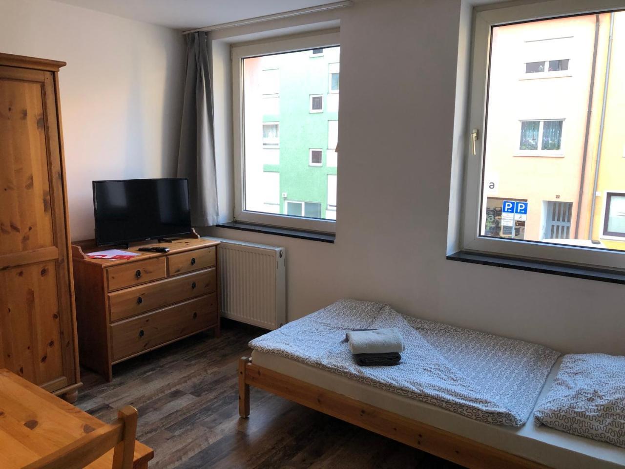 Hotel Mitte24 Neu-Ulm Zewnętrze zdjęcie